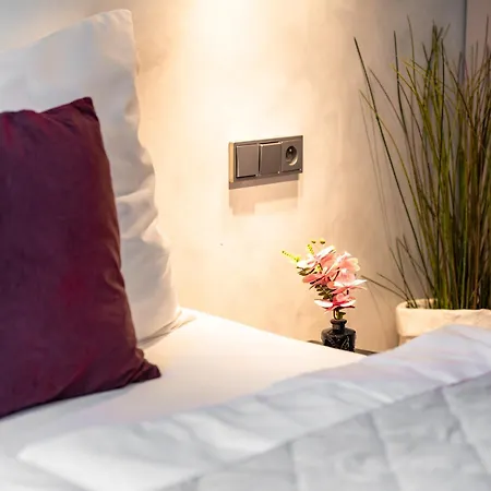 Delicate Charm At Heart Appartement