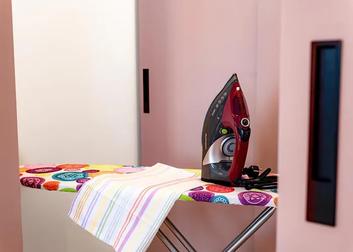 Delicate Charm At Heart Apartment *
